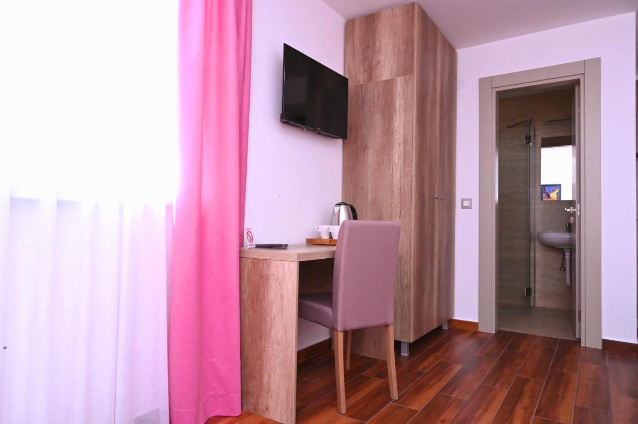 Dona, Altina Aparthotel Beograd Eksteriør bilde